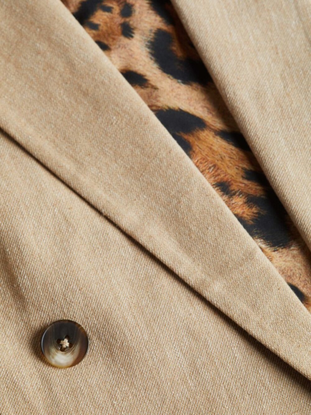 L'AGENCE 'Aimee' Double-Breasted Linen-Blend Blazer, Sand/Sahara Leopard - Picture 4 of 4